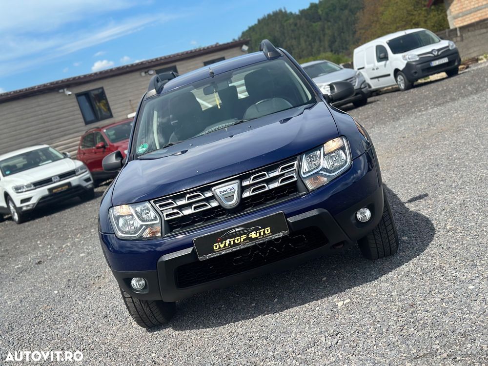 Dacia Duster 1.6 4x4 Laureate - 9
