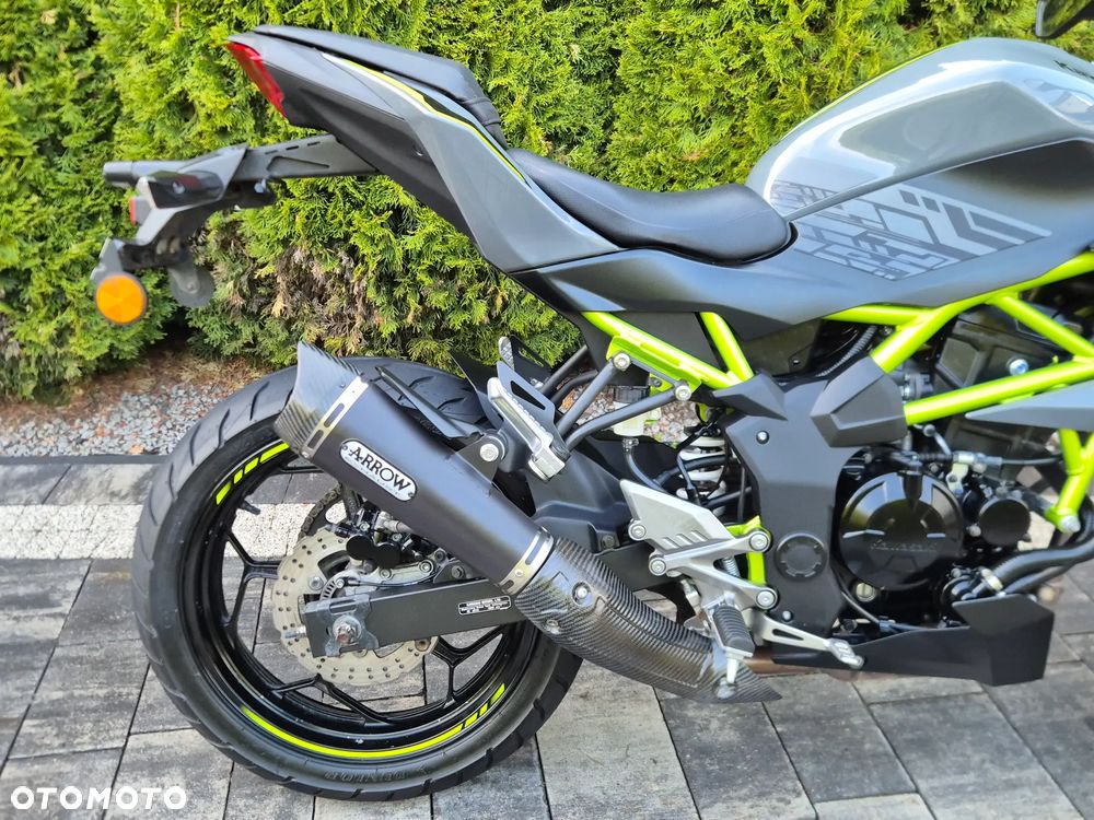 Kawasaki Z - 7