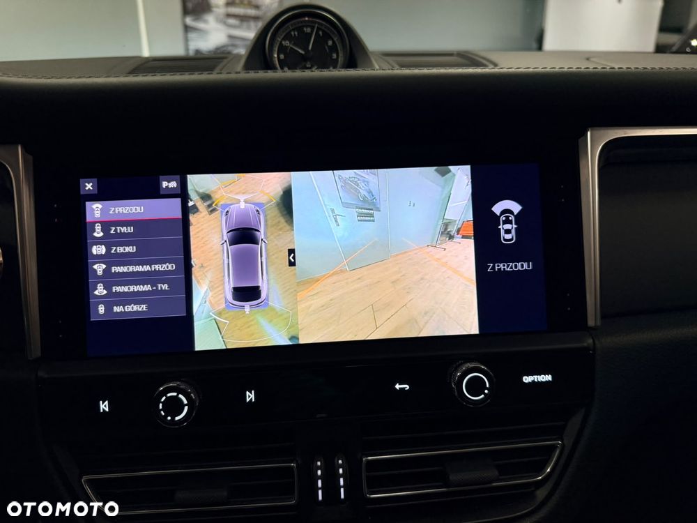 Porsche Macan Standard - 25