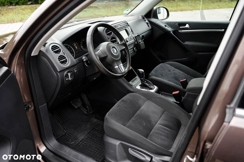 Volkswagen Tiguan - 11