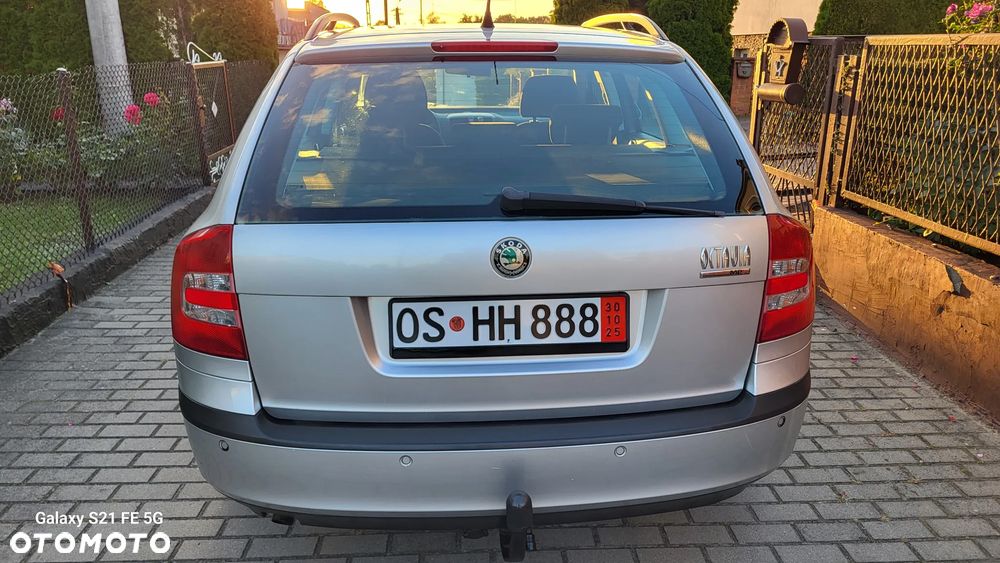 Skoda Octavia 1.6 - 10