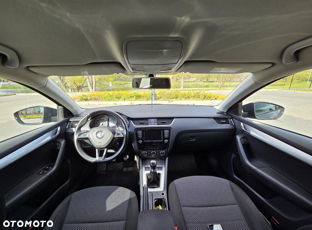 Skoda Octavia 1.4 TSI Ambition - 12