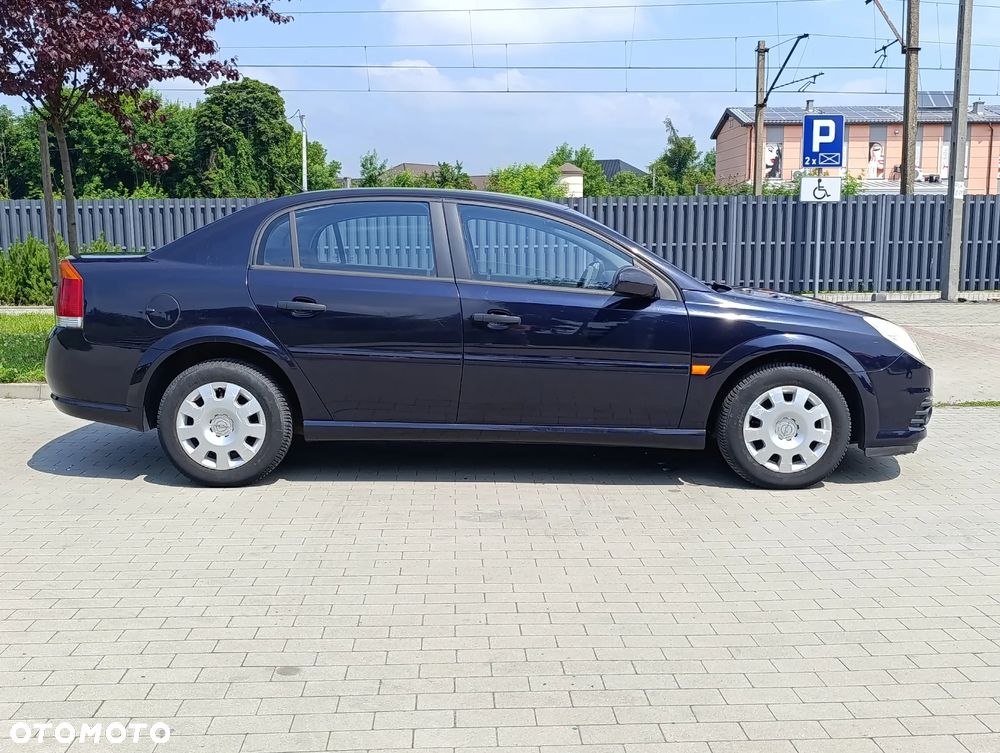 Opel Vectra 1.8 Essentia - 10