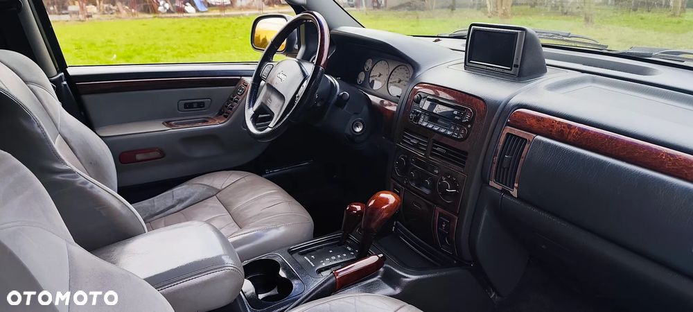 Jeep Grand Cherokee 4.7 Overland - 18