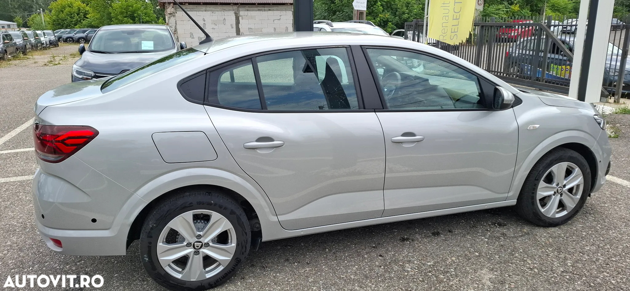 Dacia Logan ECO-G 100 MT6 Comfort - 14