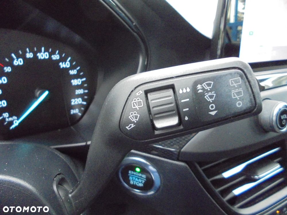 Ford Focus 1.5 EcoBlue Start-Stopp-System ST-LINE - 23