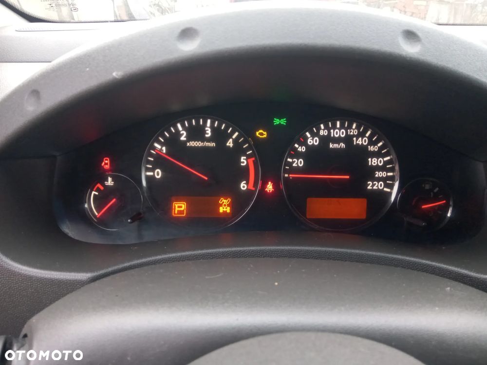 Nissan Navara Autm LE - 10