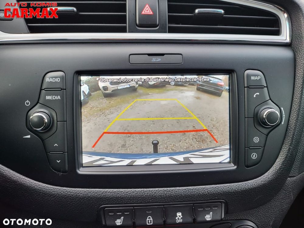 Kia Ceed - 21