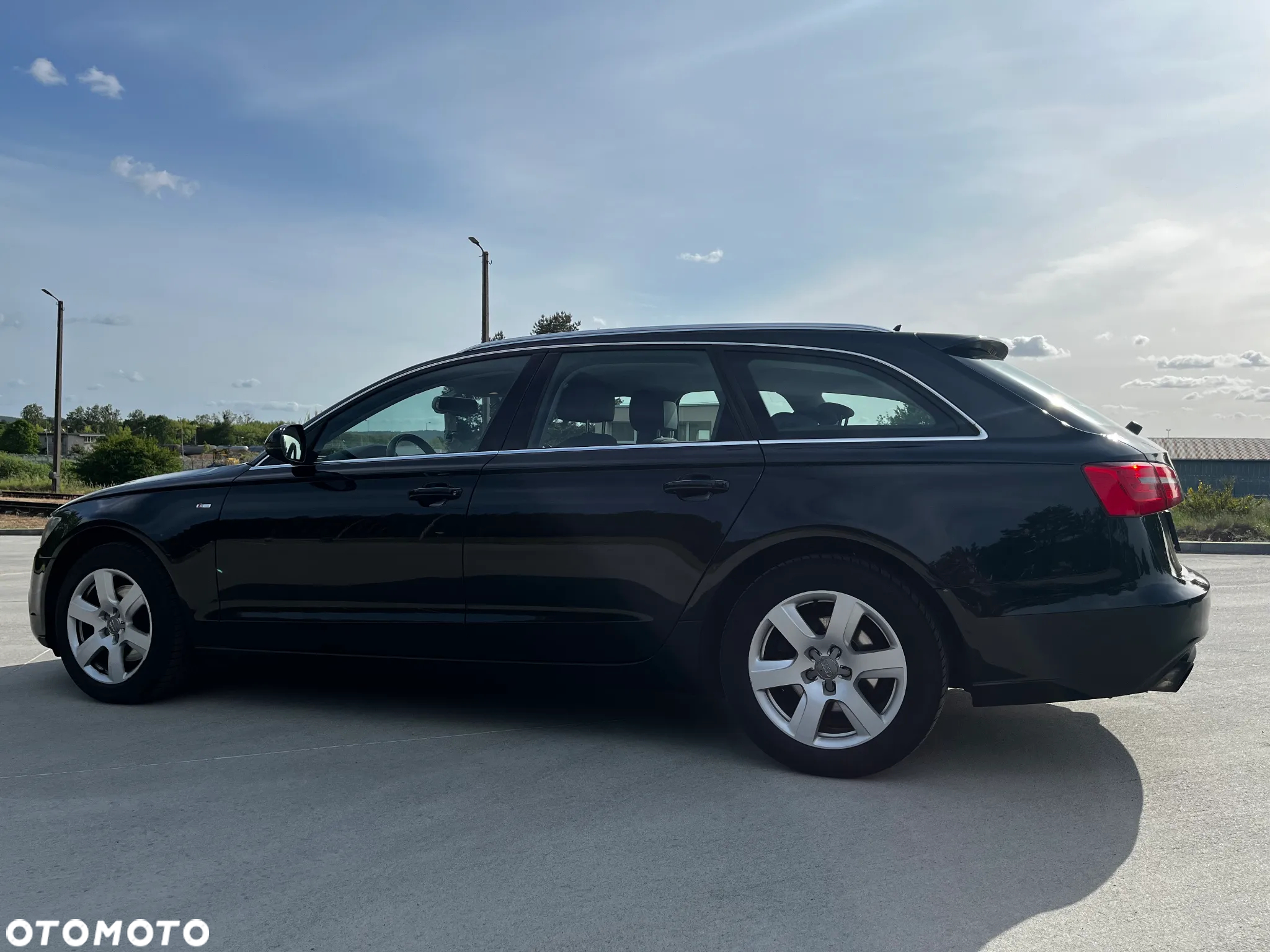 Audi A6 2.0 TDI ultra S tronic - 12