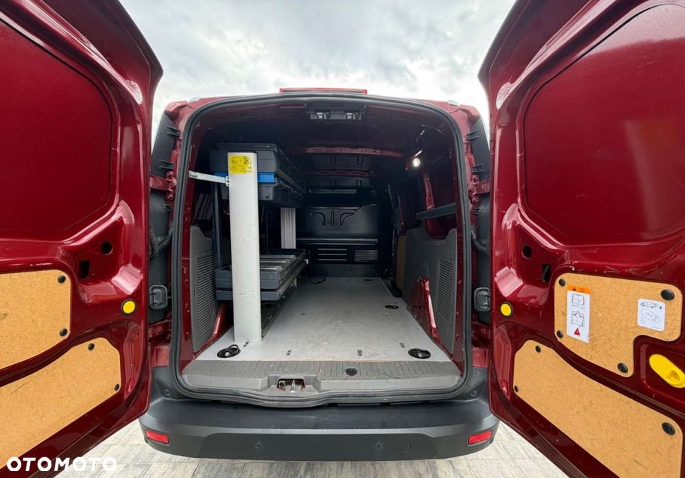 Ford Transit Connect - 17