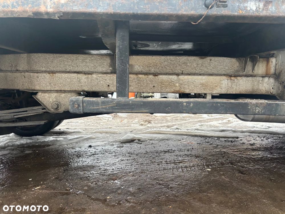 Mercedes-Benz 412 - 7