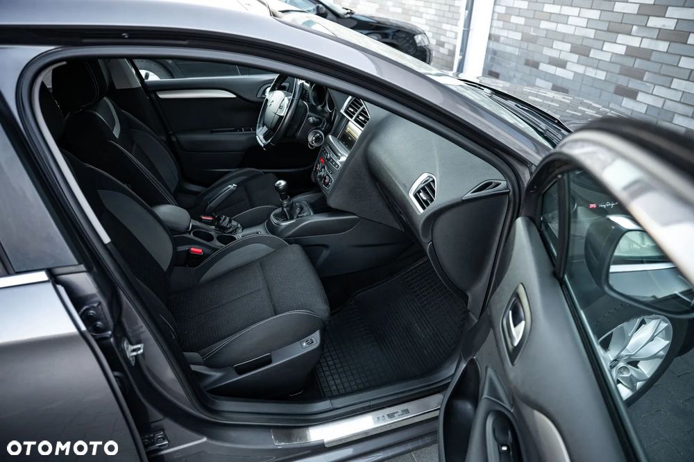 Citroën C4 BlueHDi 100 Business Class - 10