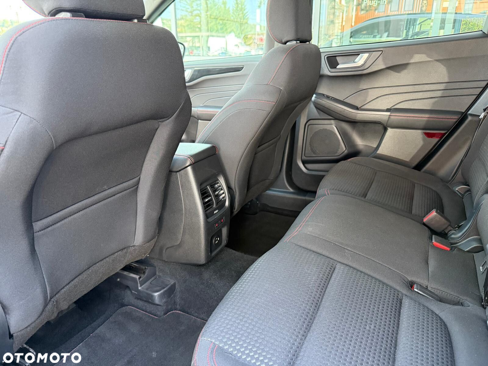 Ford Kuga - 14