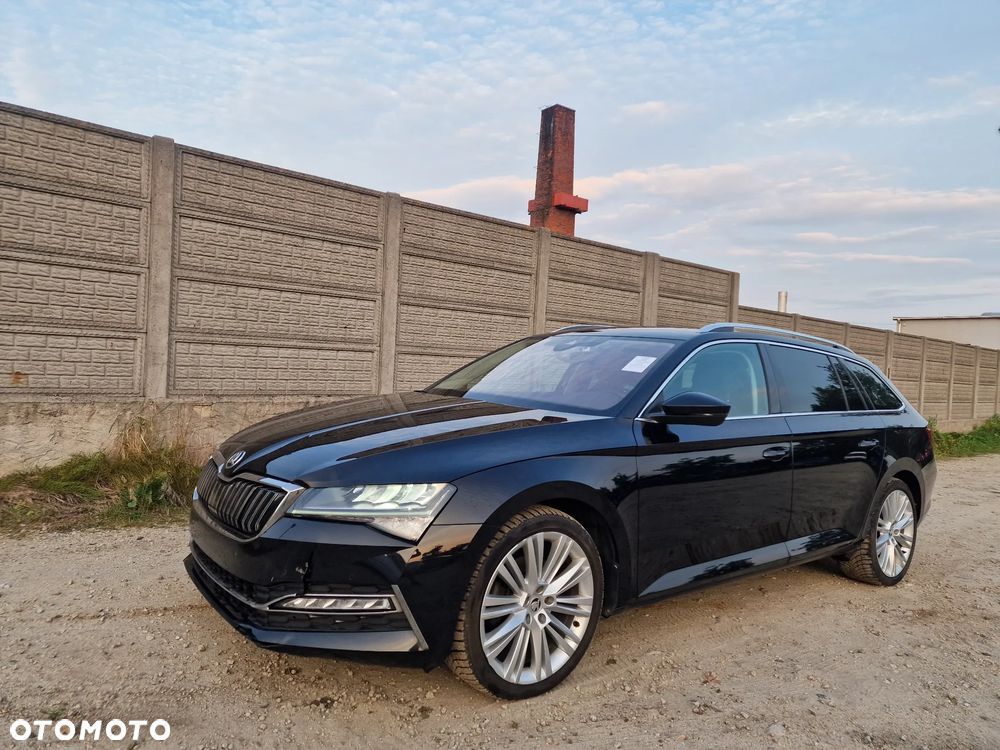 Skoda Superb ver-combi-1-4-tsi-iv-dsg-style - 39