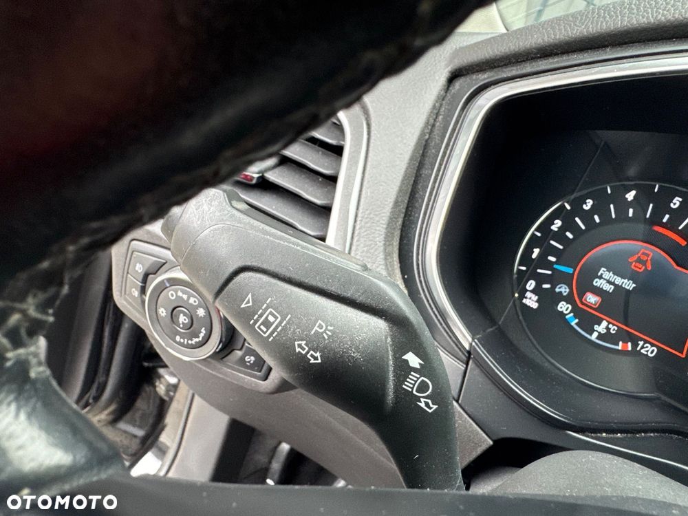 Ford Mondeo Turnier 2.0 EcoBlue Titanium - 29