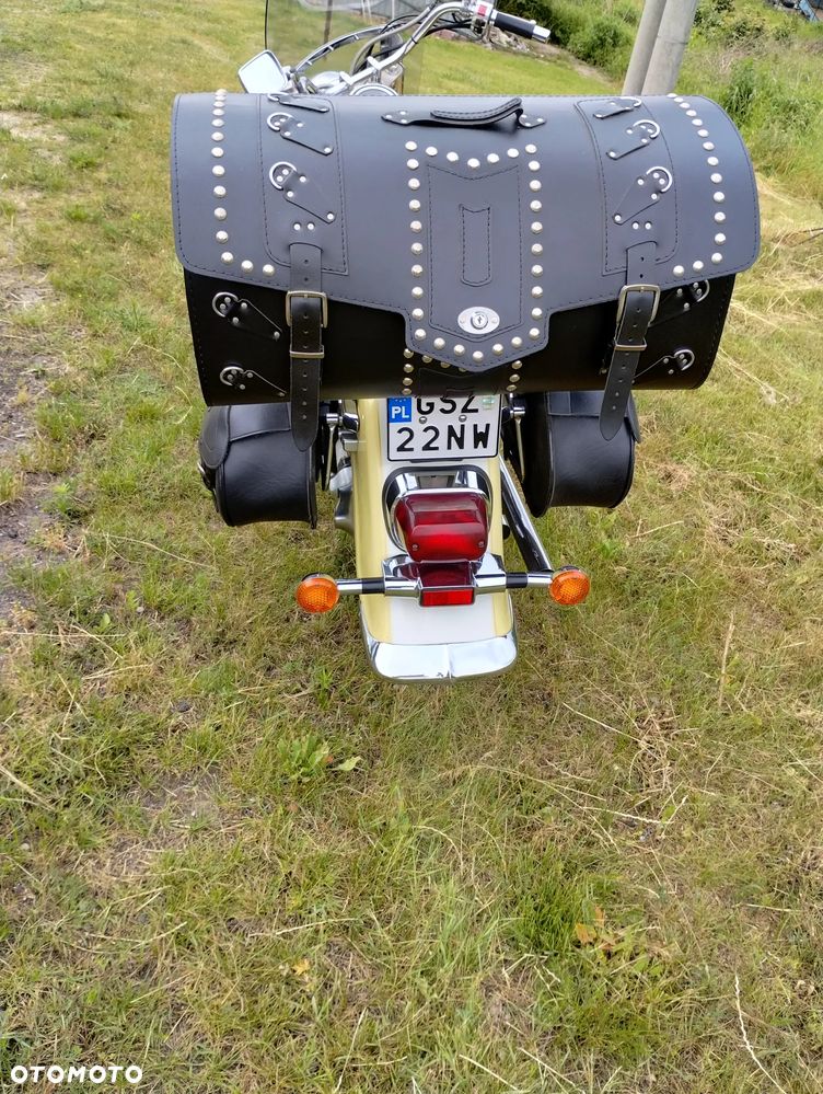 Suzuki Intruder - 5