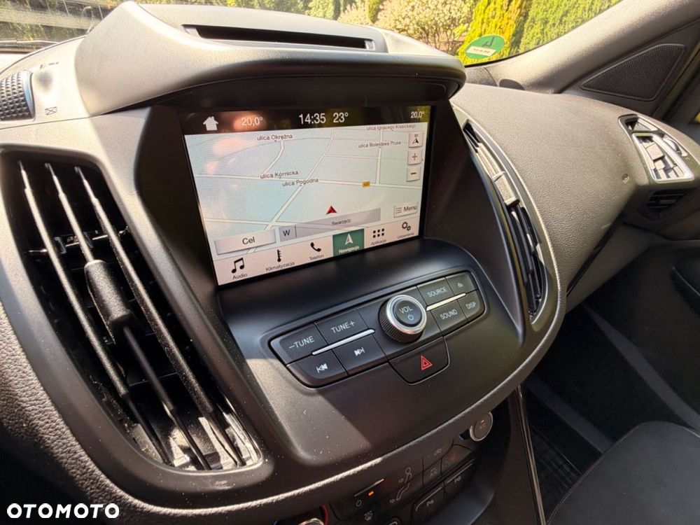 Ford Kuga - 22