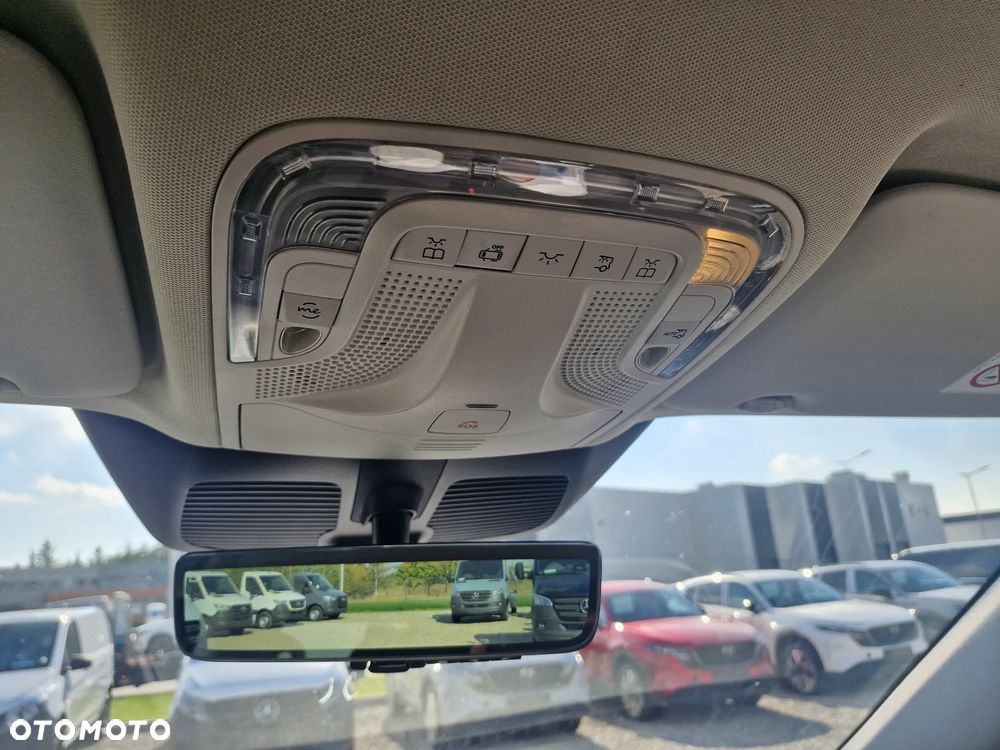 Mercedes-Benz Vito - 18