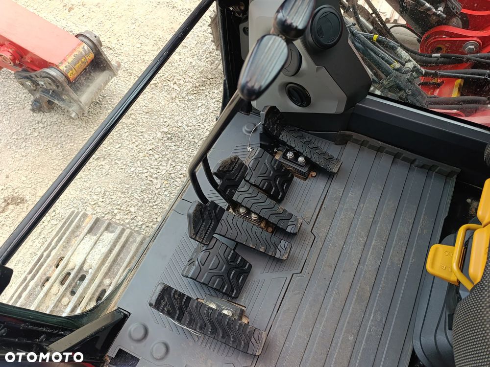 Caterpillar 323 VAH - 8