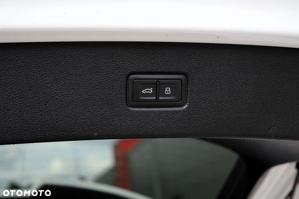 Audi Q7 50 TDI mHEV Quattro S Line Tiptr - 34