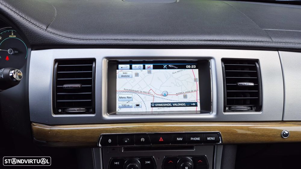 Jaguar XF Sportbrake 2.2 - 9