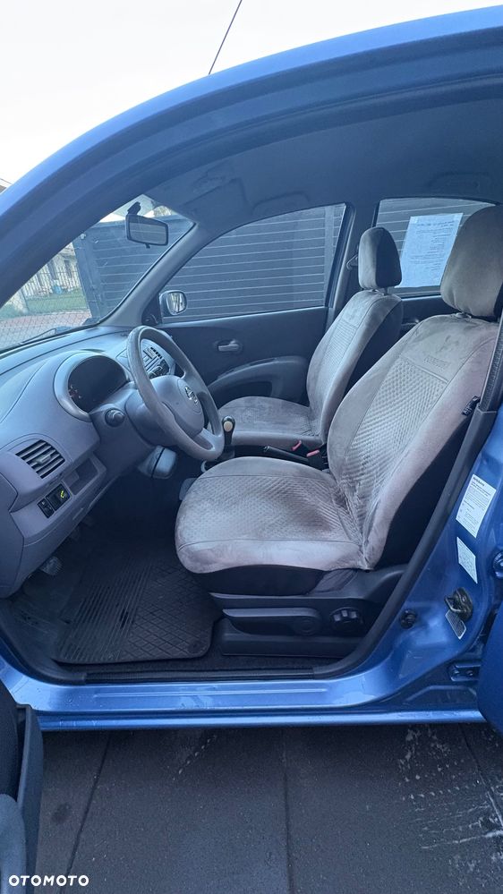 Nissan Micra - 24
