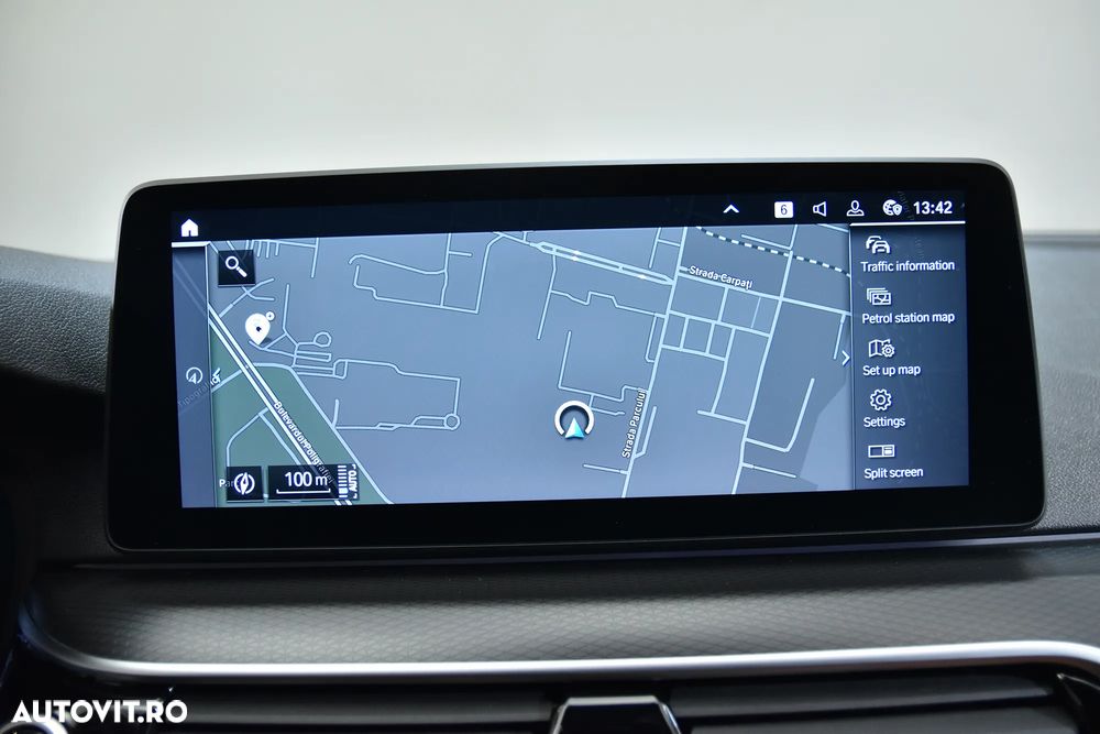BMW Seria 5 530e Aut. M Sport Edition - 25