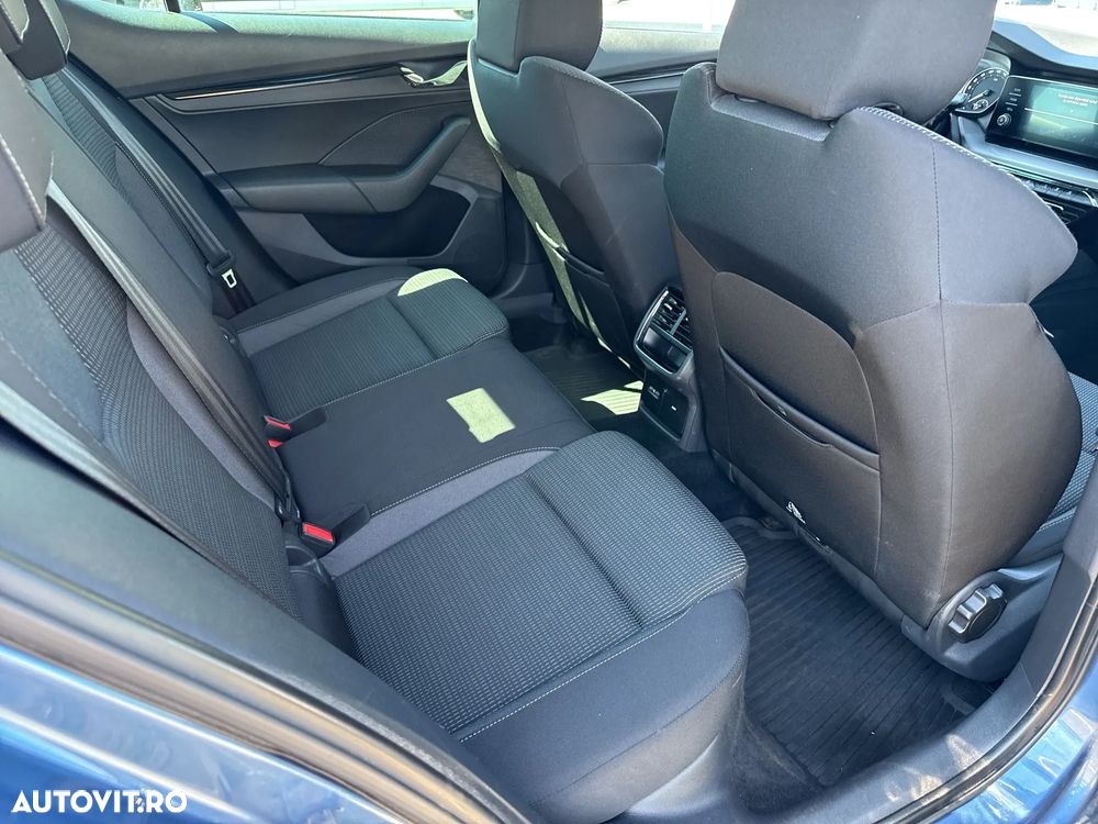 Skoda Octavia 2.0 TDI Ambition - 14