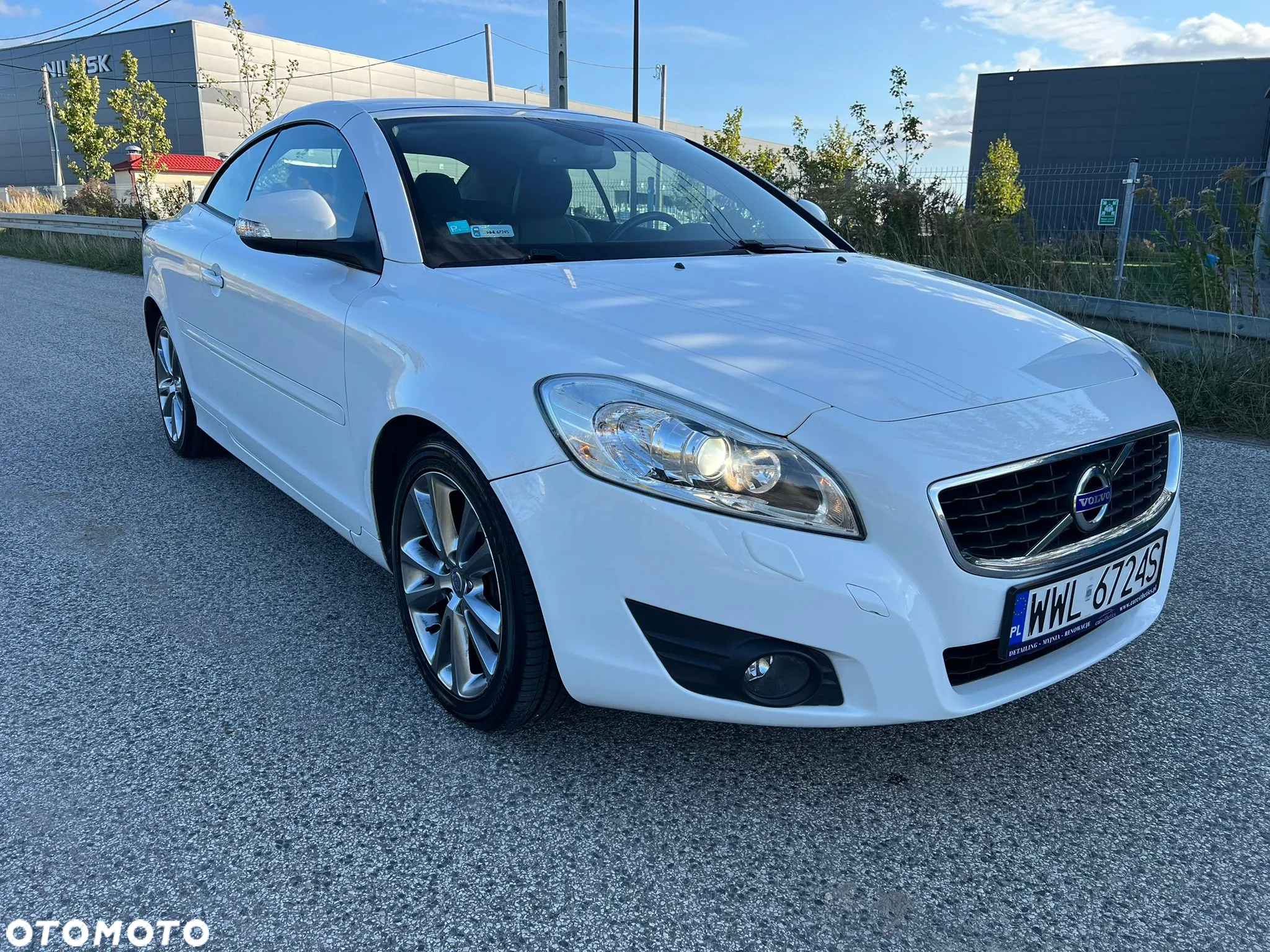 Volvo C70 2.0D Momentum - 3