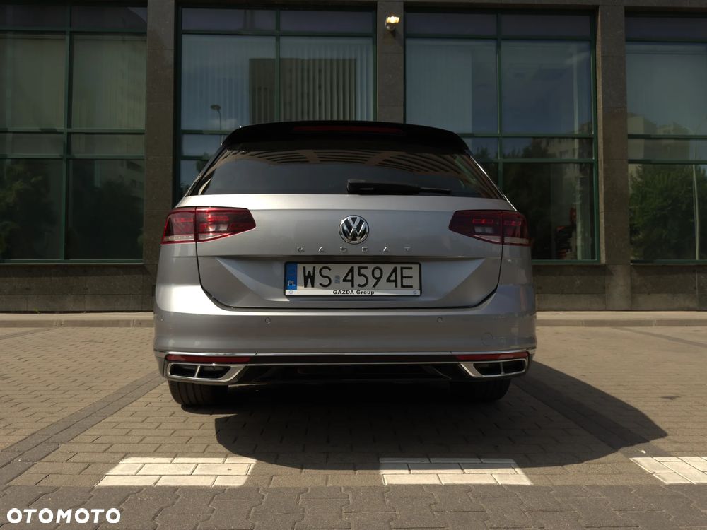 Volkswagen Passat 2.0 TSI Business DSG - 24