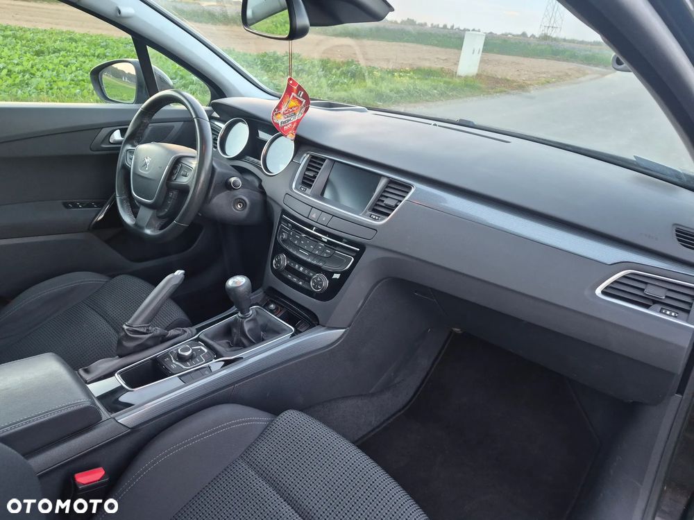 Peugeot 508 1.6 T Allure - 17