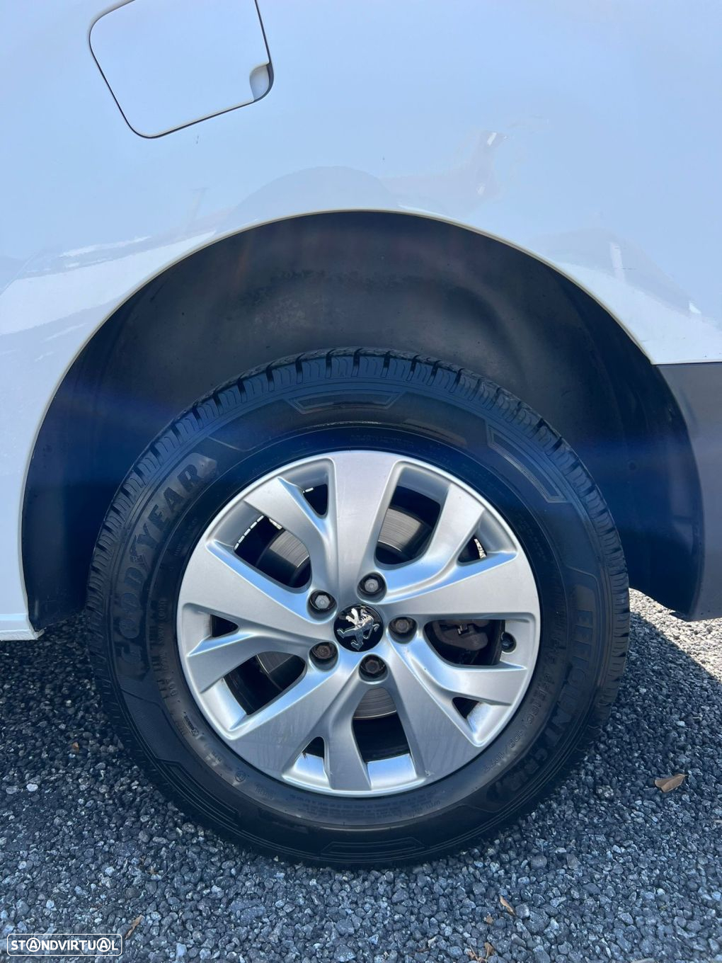 Peugeot Expert 2.0 HDi - 16