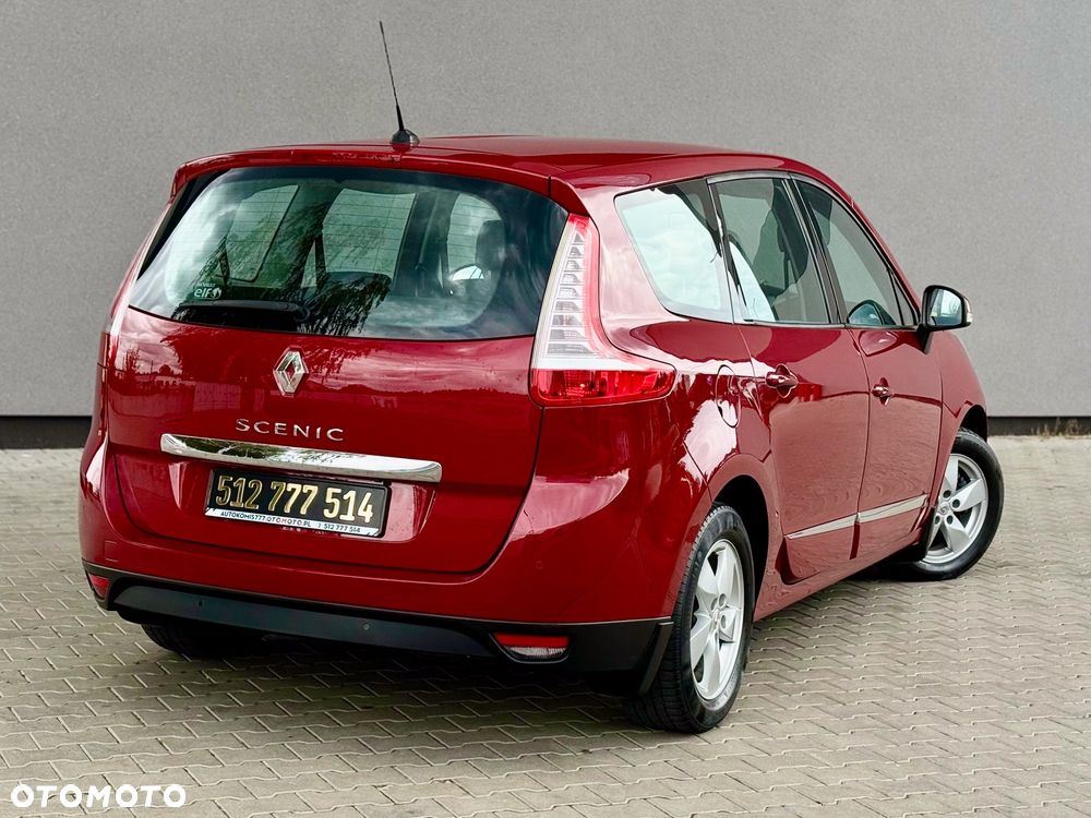 Renault Grand Scenic 2.0 16V 140 CVT Bose Edition - 10