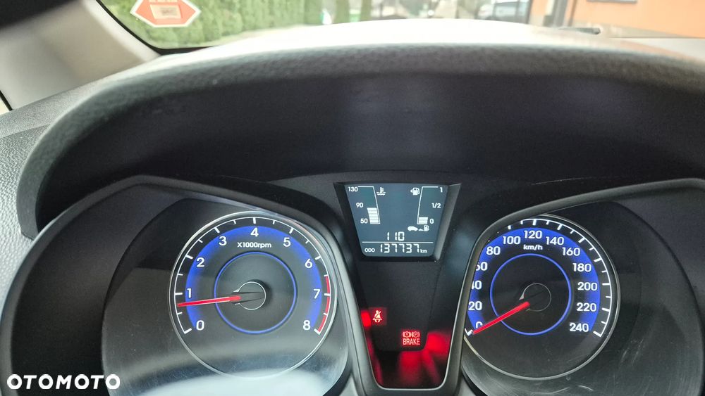 Hyundai ix20 1.4 blue Trend - 13