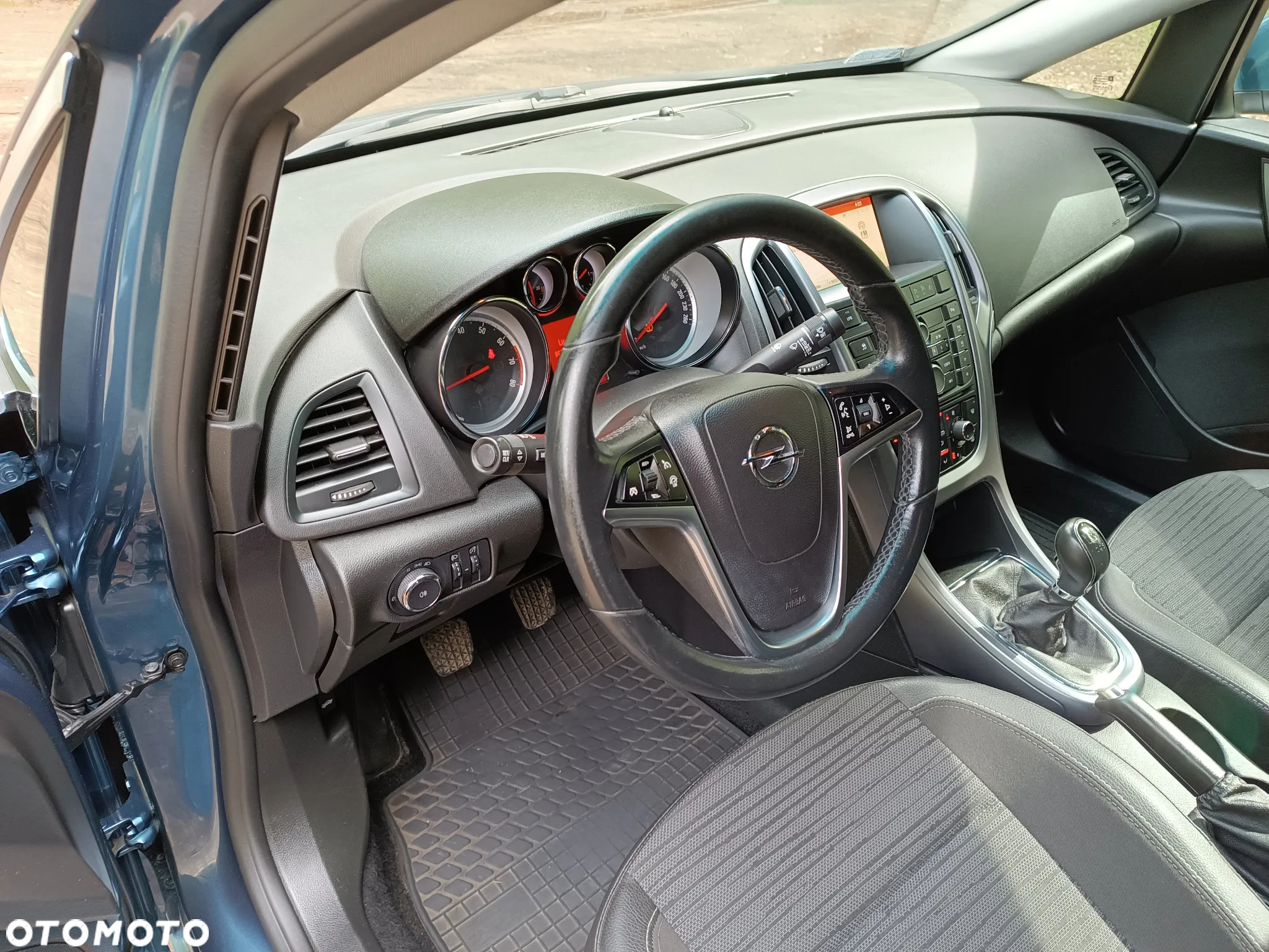 Opel Astra IV 1.4 T Business S&S EU6 - 11