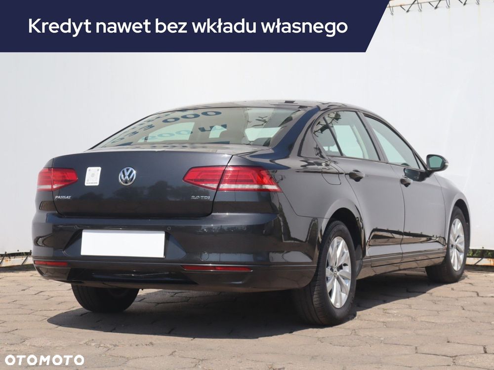 Volkswagen Passat - 7