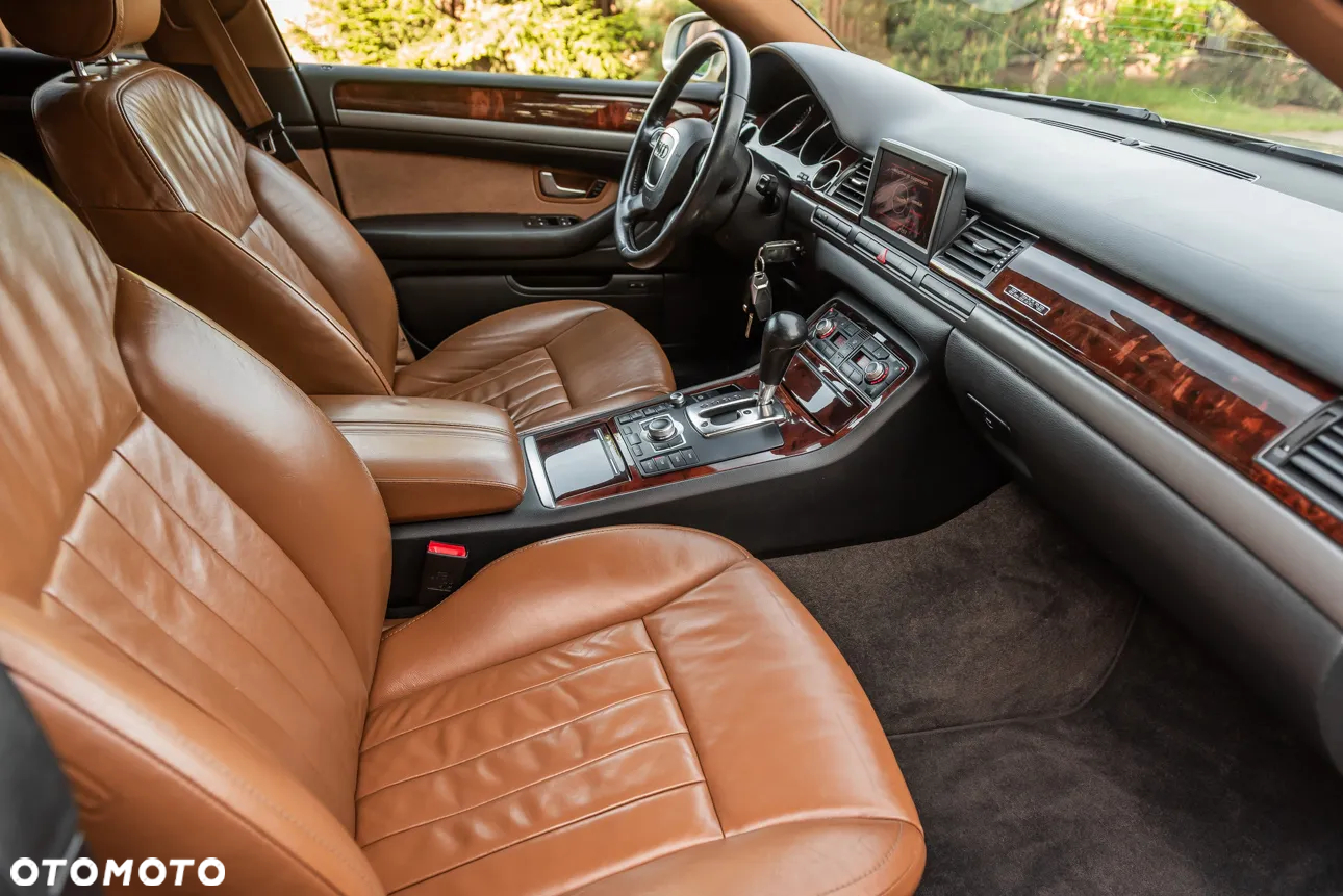 Audi A8 3.0 TDI DPF quattro - 32