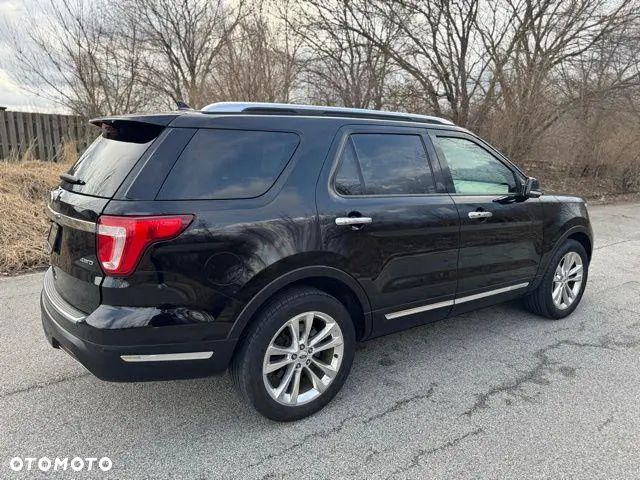 Ford Explorer - 6