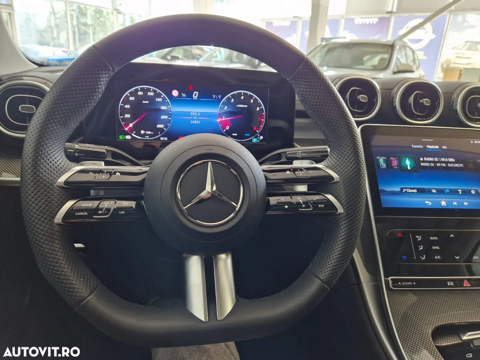 Mercedes-Benz C 300 MHEV 4MATIC - 13