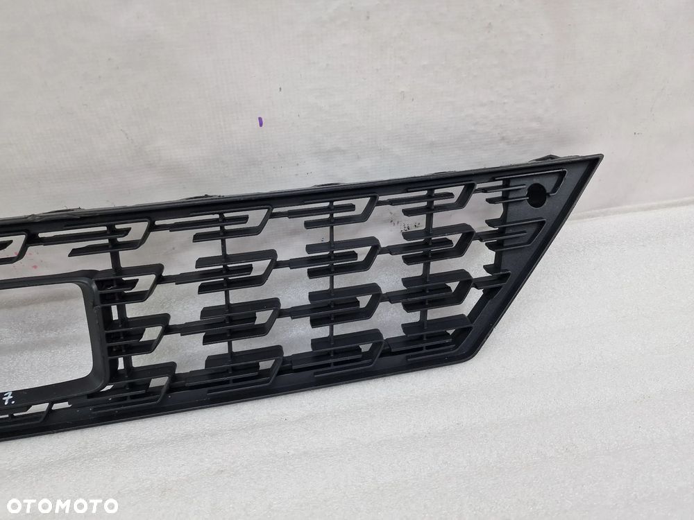 SEAT LEON III 3 LIFT 16- KRATKA ŚRODKOWA POD / NA RADAR , NR 5F0853667H , NR AUKCJI KR517 - 4