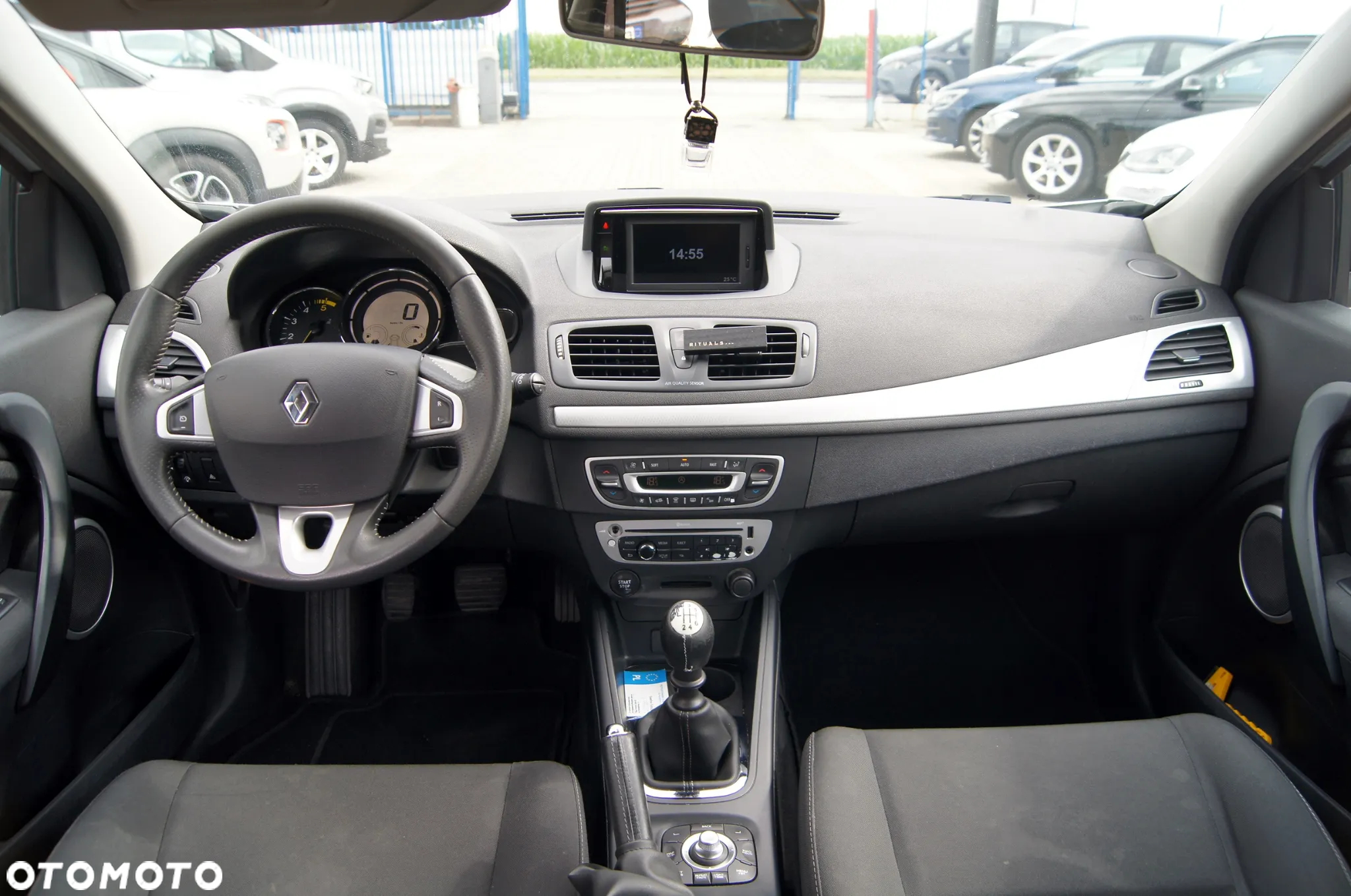 Renault Megane 1.5 dCi Business - 12