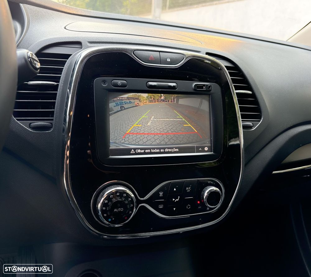 Renault Captur 1.5 dCi Exclusive - 8