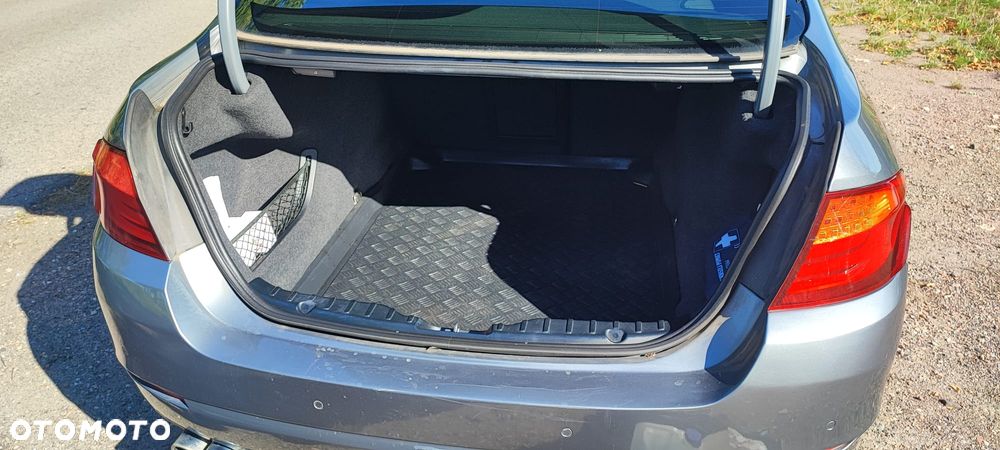 BMW Seria 5 - 11