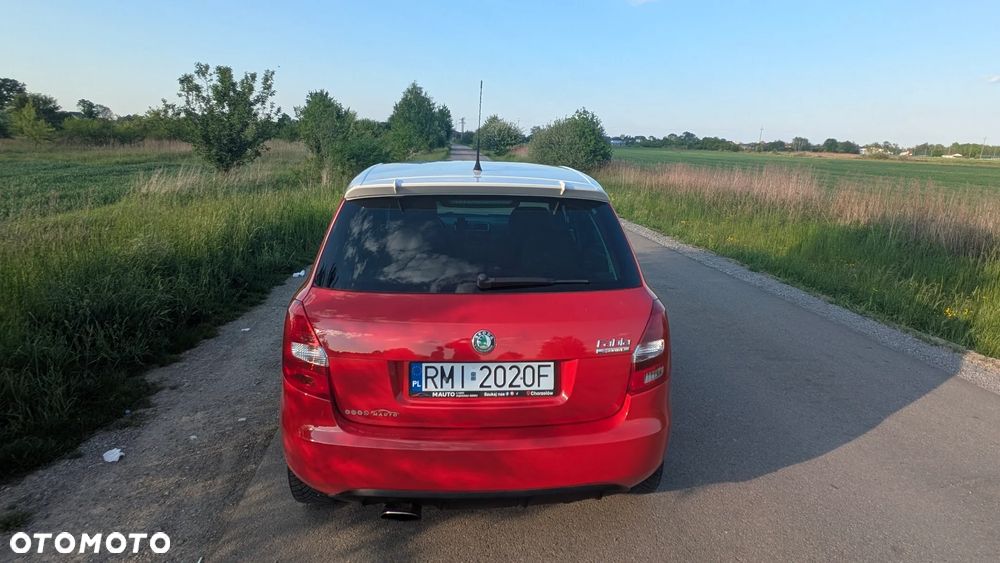 Skoda Fabia 1.6 16V Sportline - 5