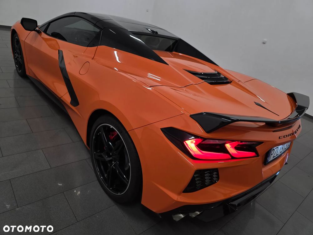 Chevrolet Corvette - 35