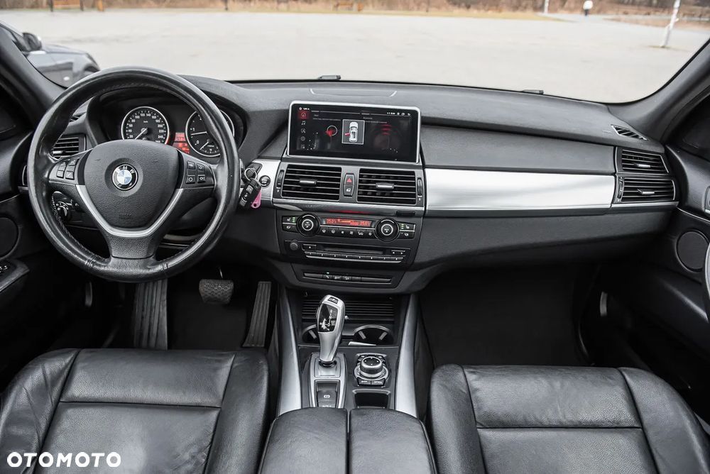 BMW X5 xDrive40d - 23