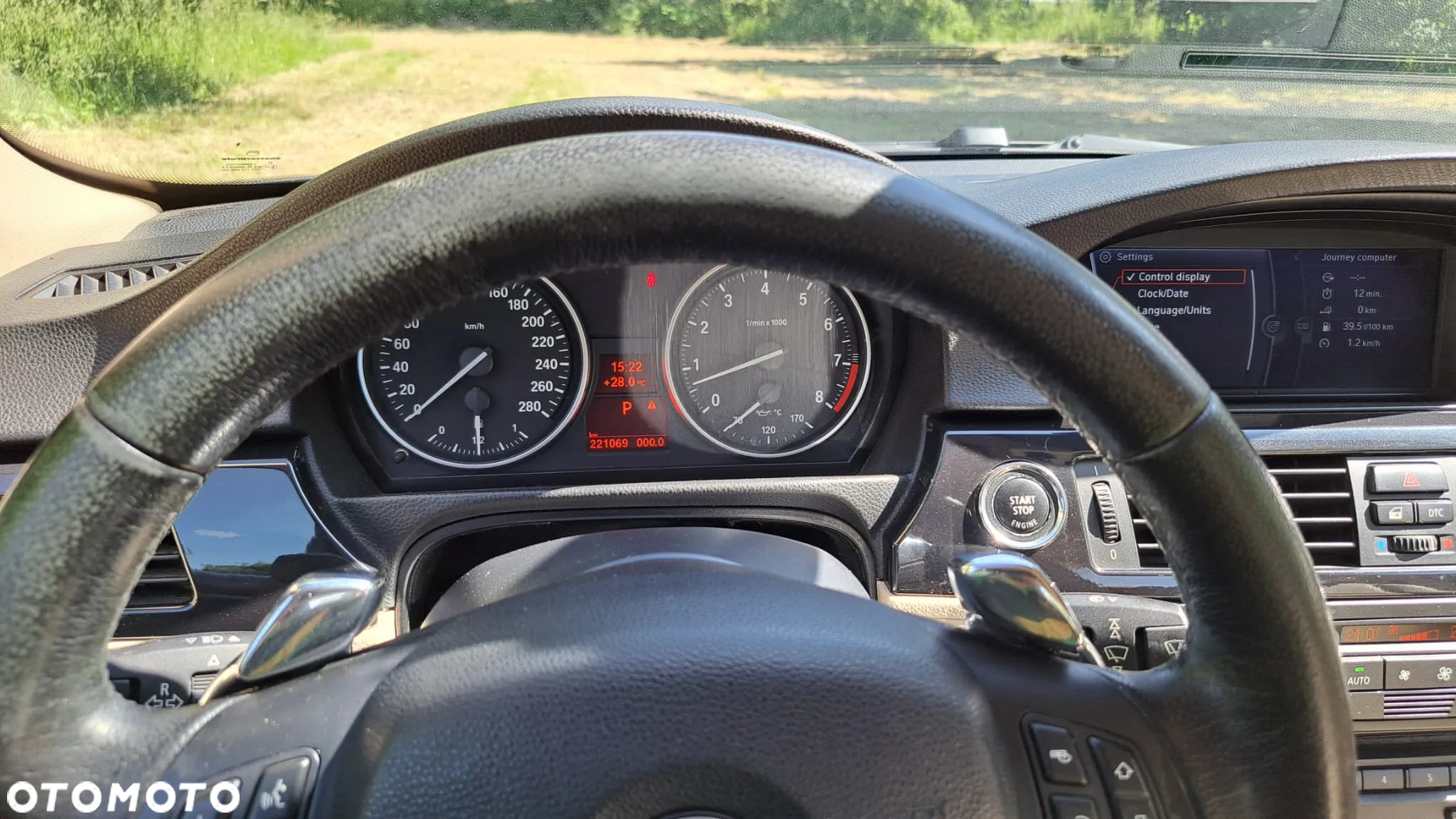 BMW Seria 3 325i Coupe - 10