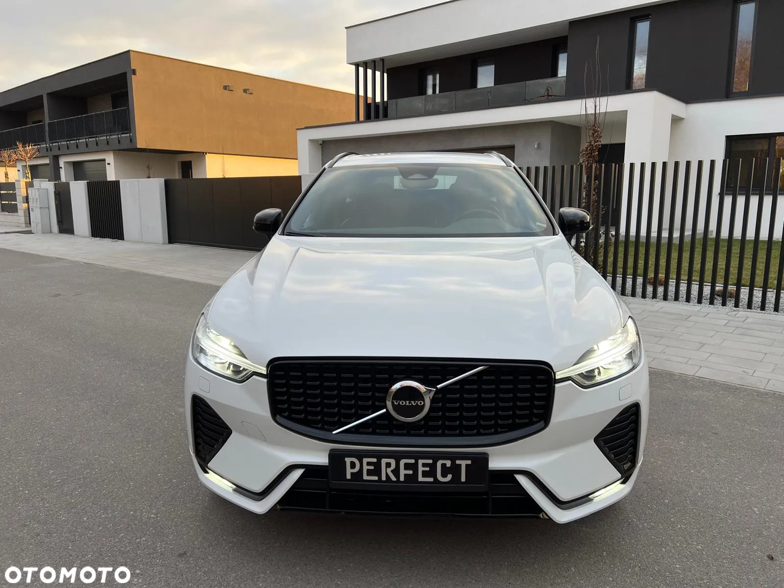 Volvo XC 60 B4 D Geartronic RDesign - 2