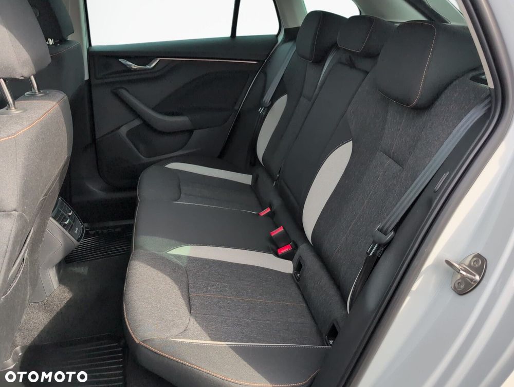 Skoda Scala 1.0 TSI Selection DSG - 11