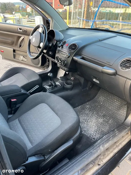 Volkswagen New Beetle 2.0 - 3